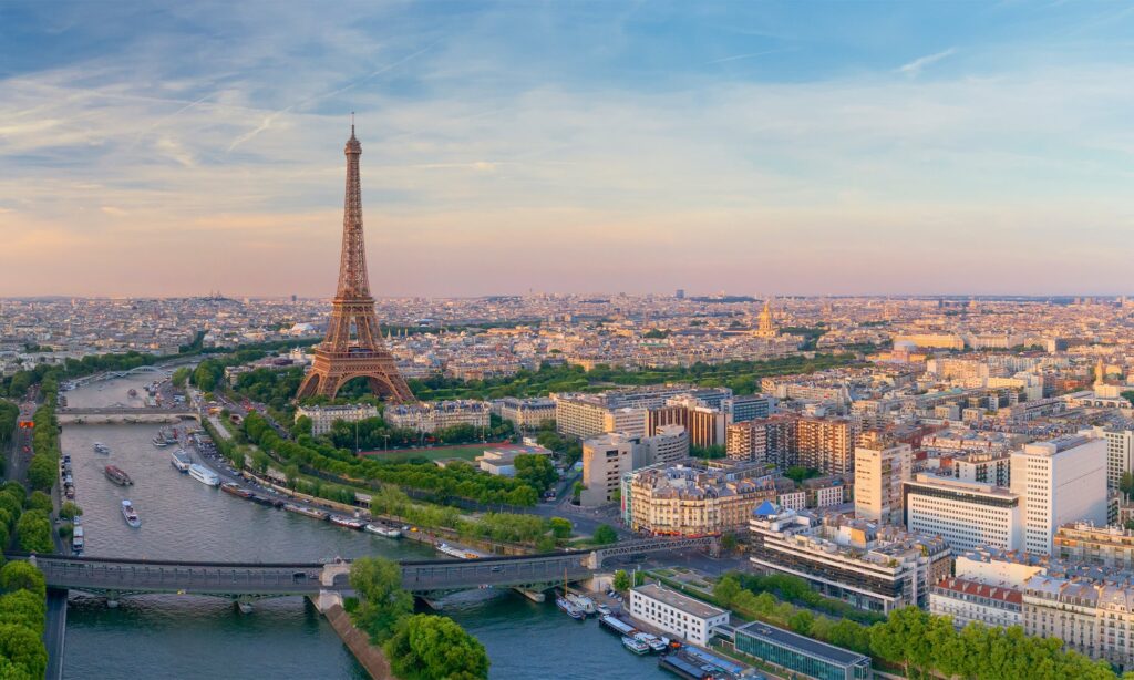 Paris-Web-Page-Banner2.jpg