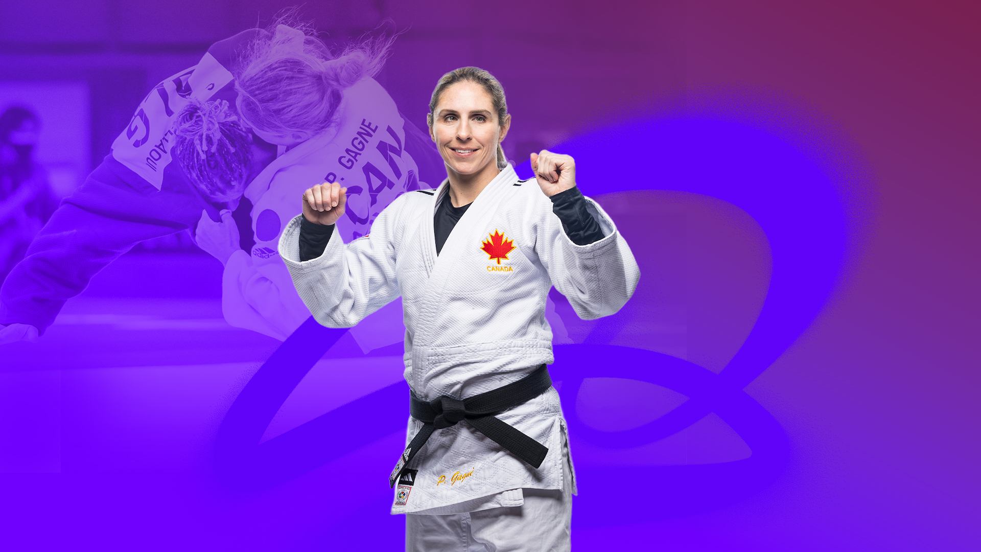 La judoka paralympique canadienne Priscilla Gagné posant comme si elle était prête pour un combat.