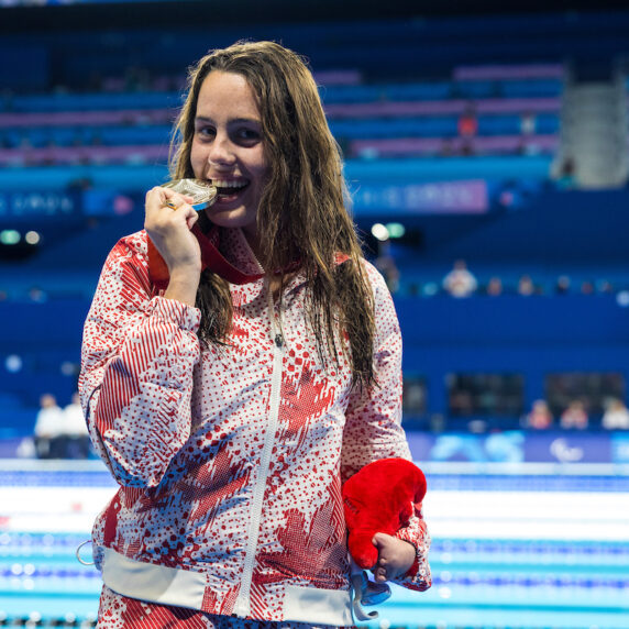 Aurelie Rivard wins the Silver Medal in the 100M Freestyle S10